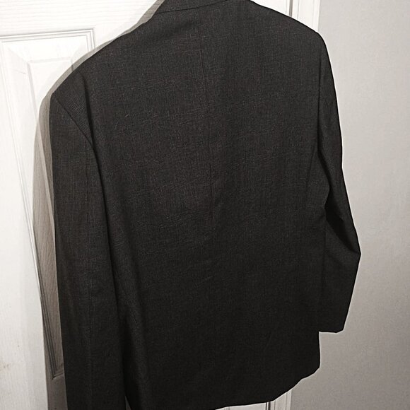 Valentino Uomo Men 2 Peice Gray Suit     42R - Picture 6 of 16